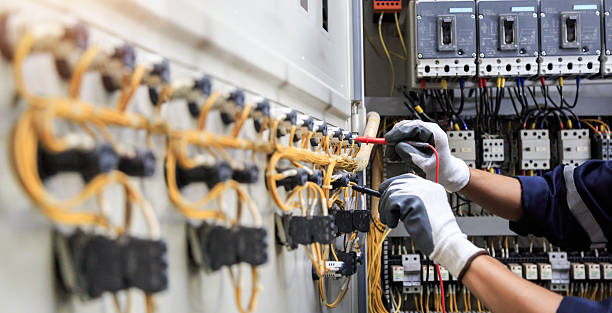 Professional Electrician technician working in Homestead, FL
